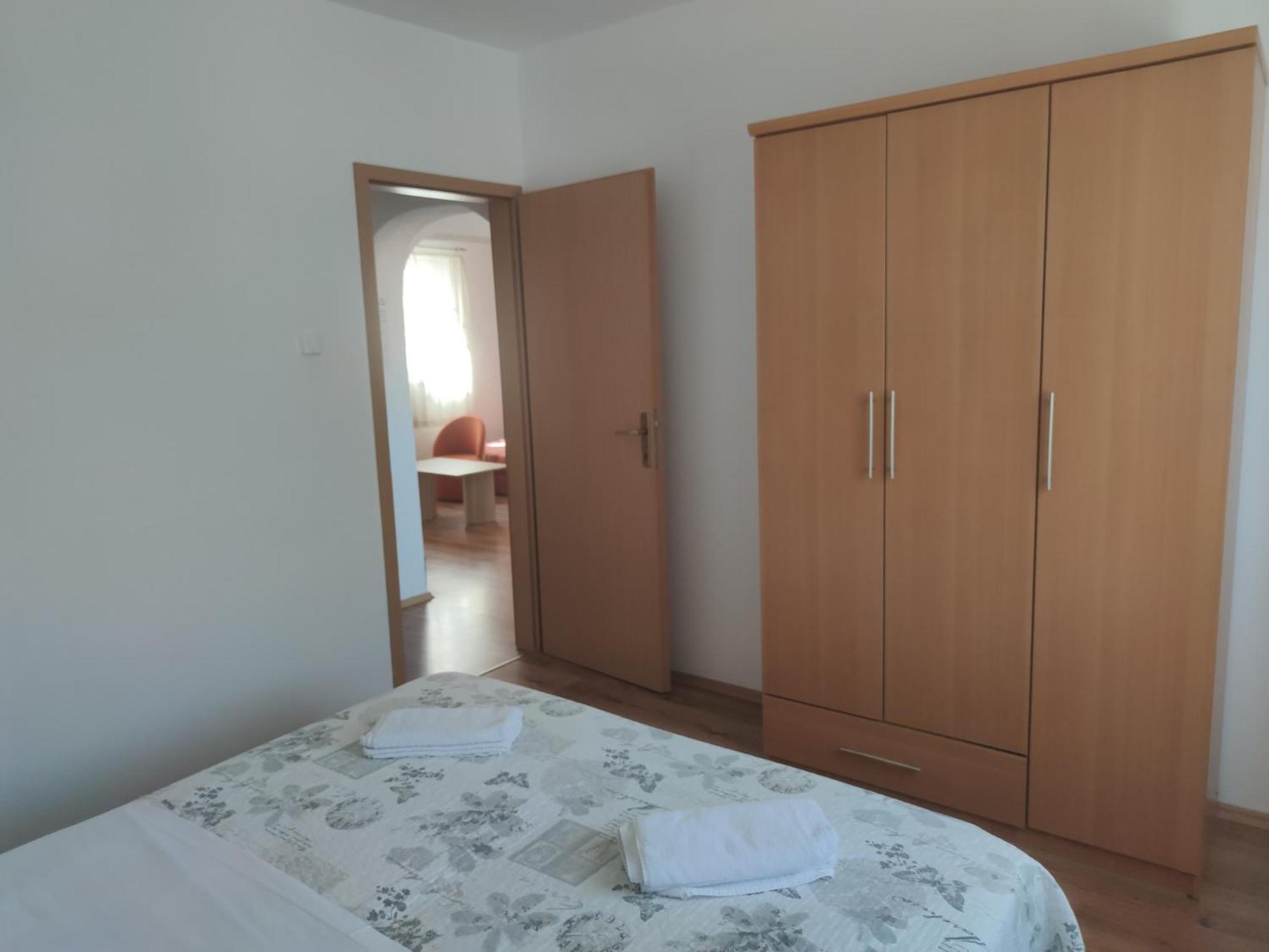 Apartments Dijana Krk Town Bagian luar foto