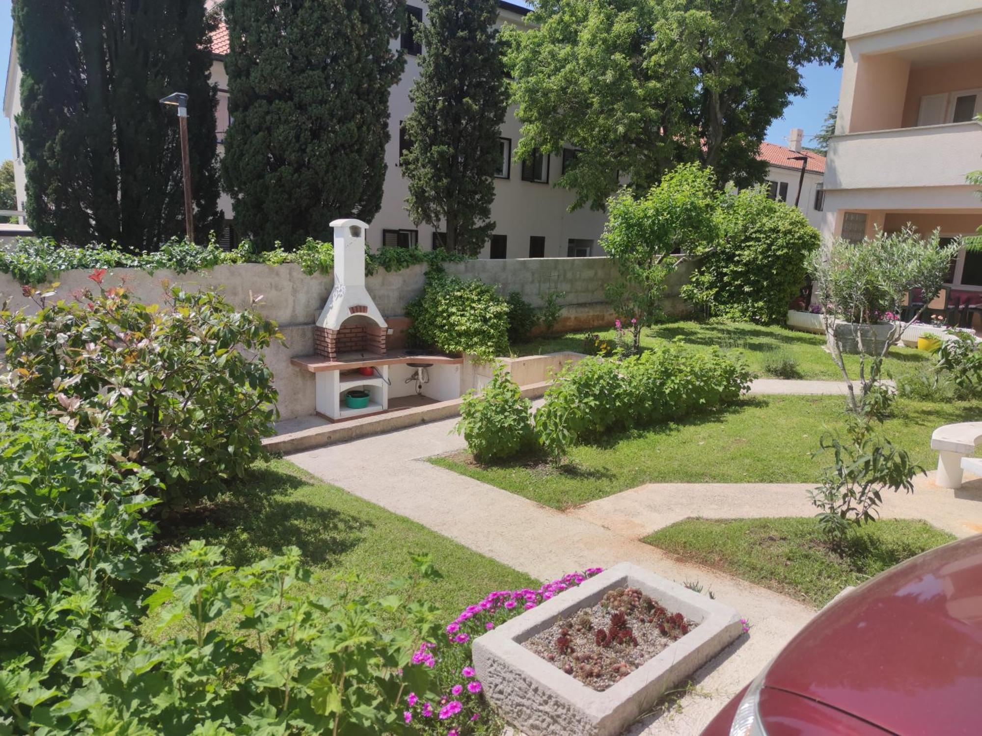 Apartments Dijana Krk Town Bagian luar foto