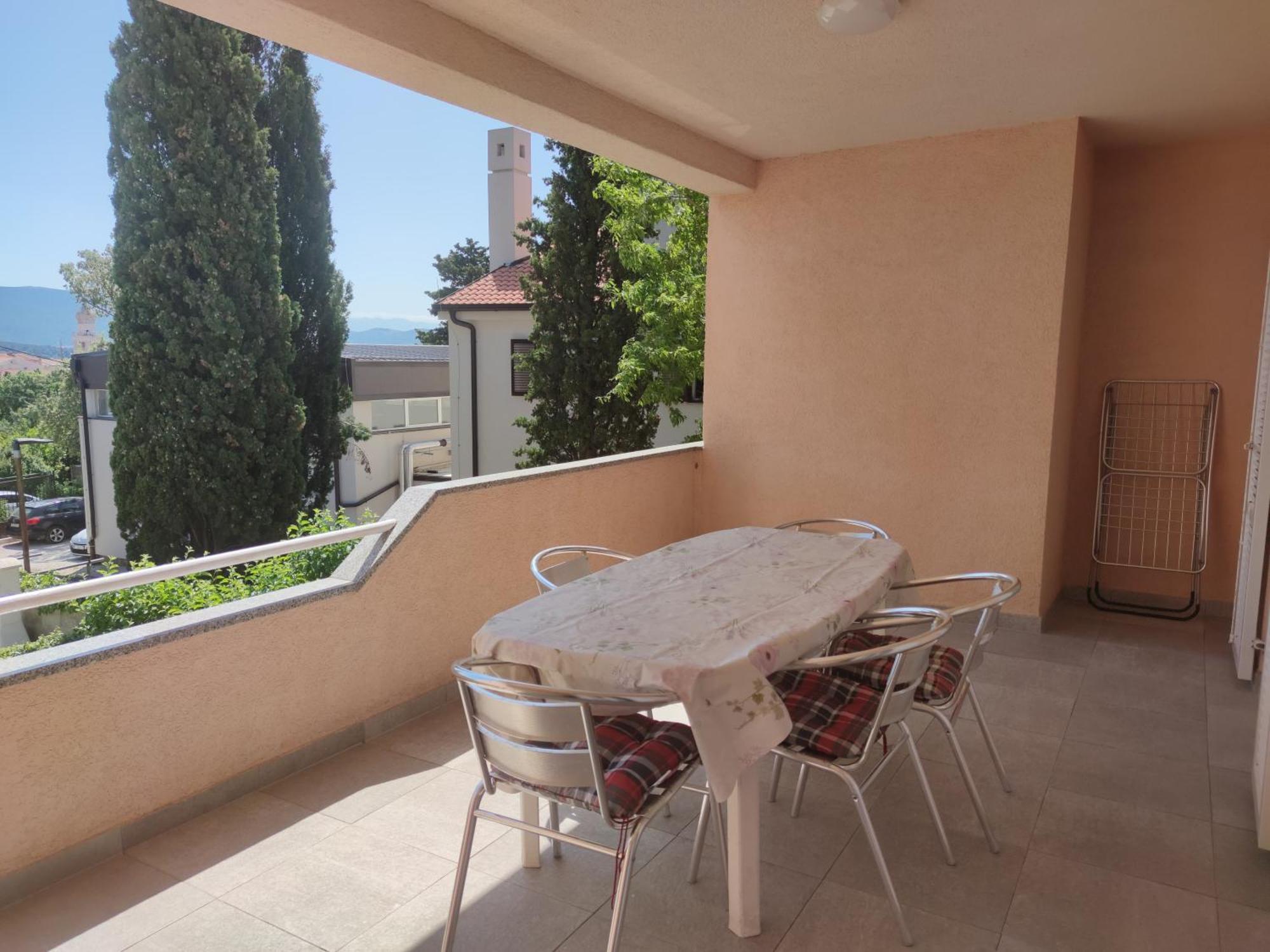 Apartments Dijana Krk Town Bagian luar foto