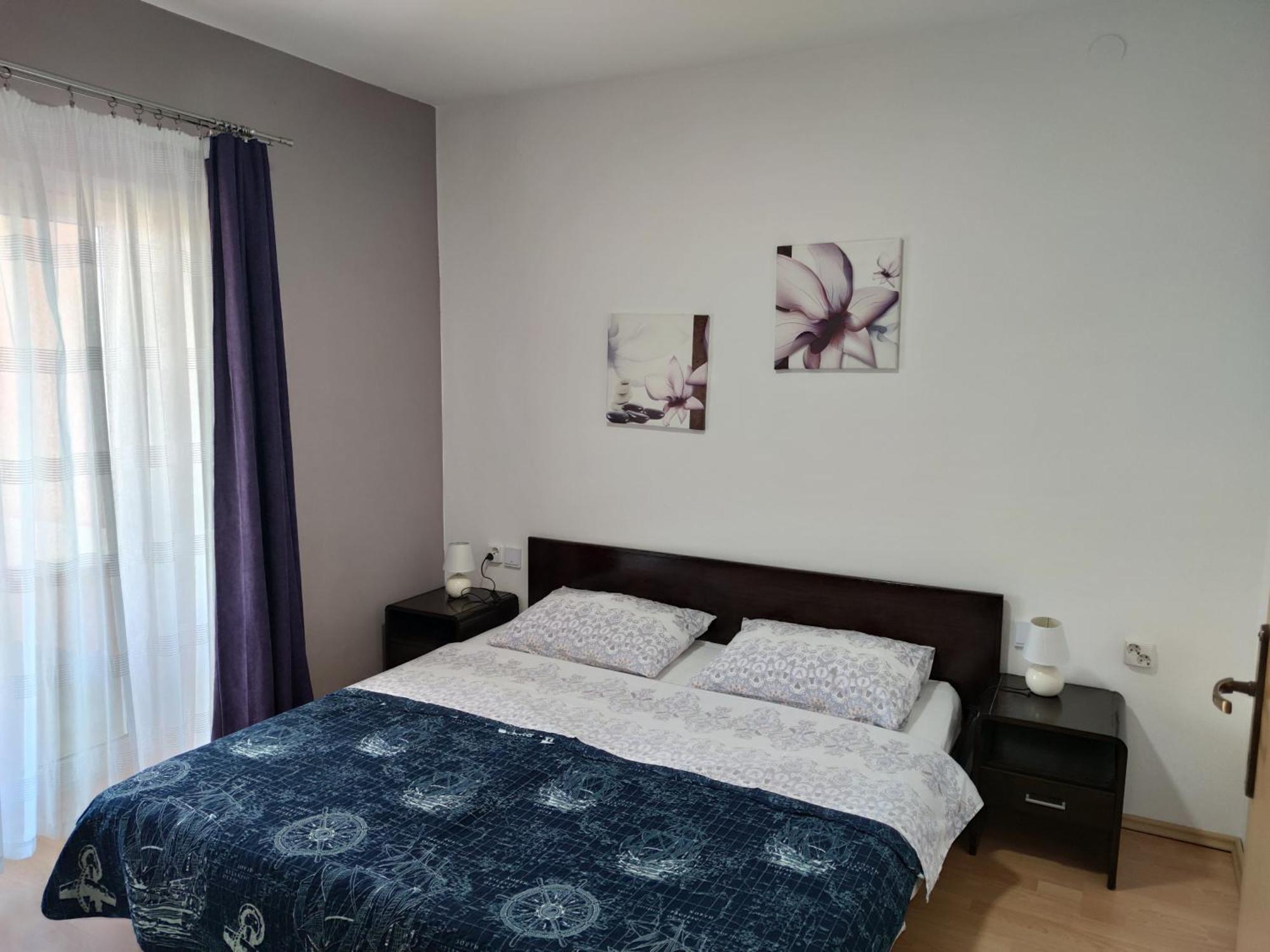 Apartments Dijana Krk Town Bagian luar foto